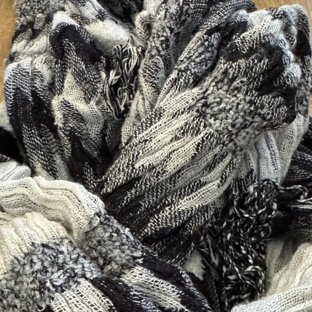 Cozy Textured Scarf Set - Cream, Brown, and Black